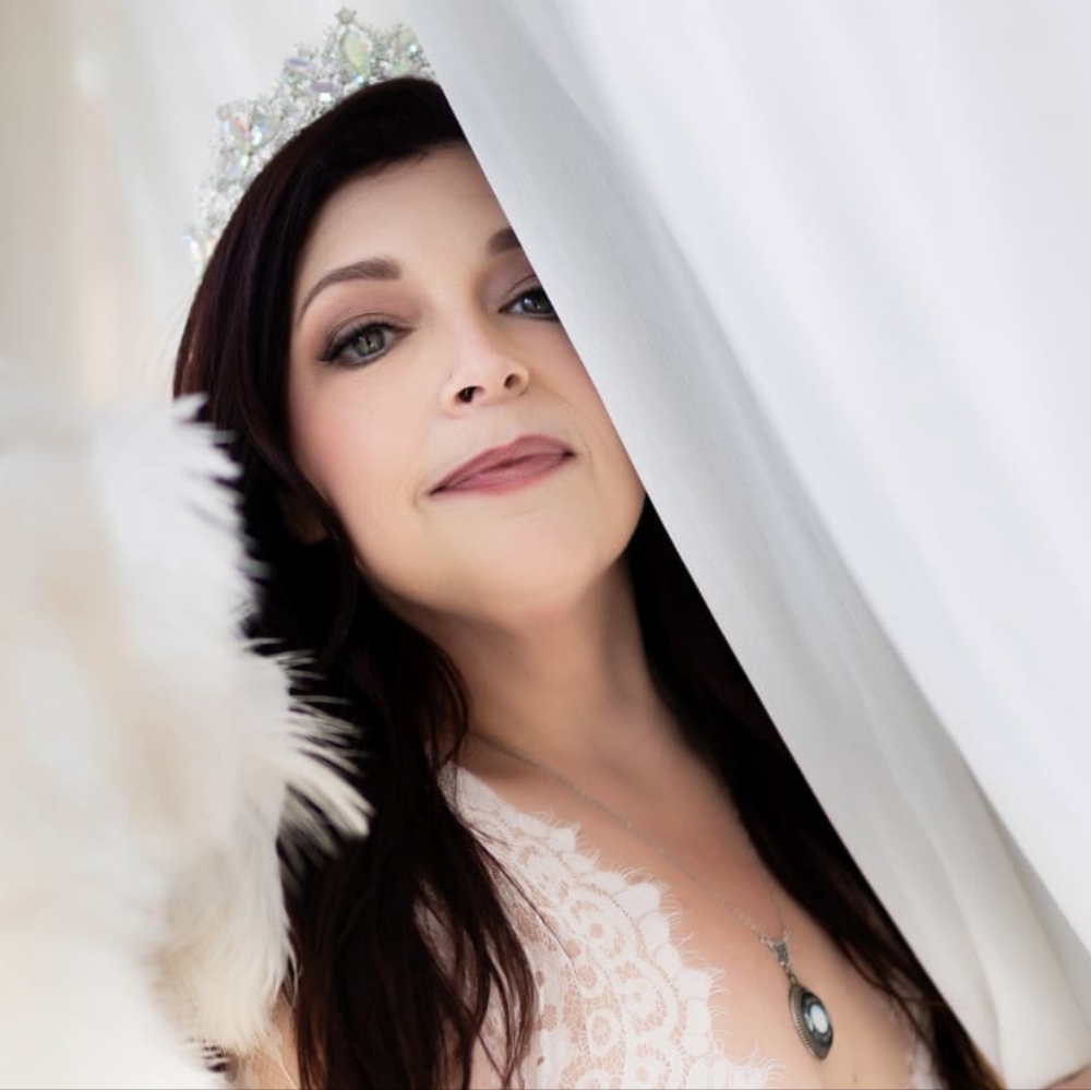 Meet your Posher, Christina